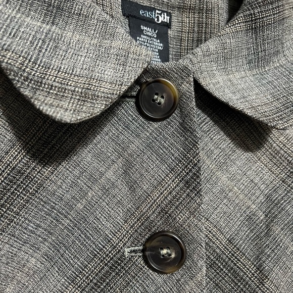Tan Button Blazer - Picture 2 of 3